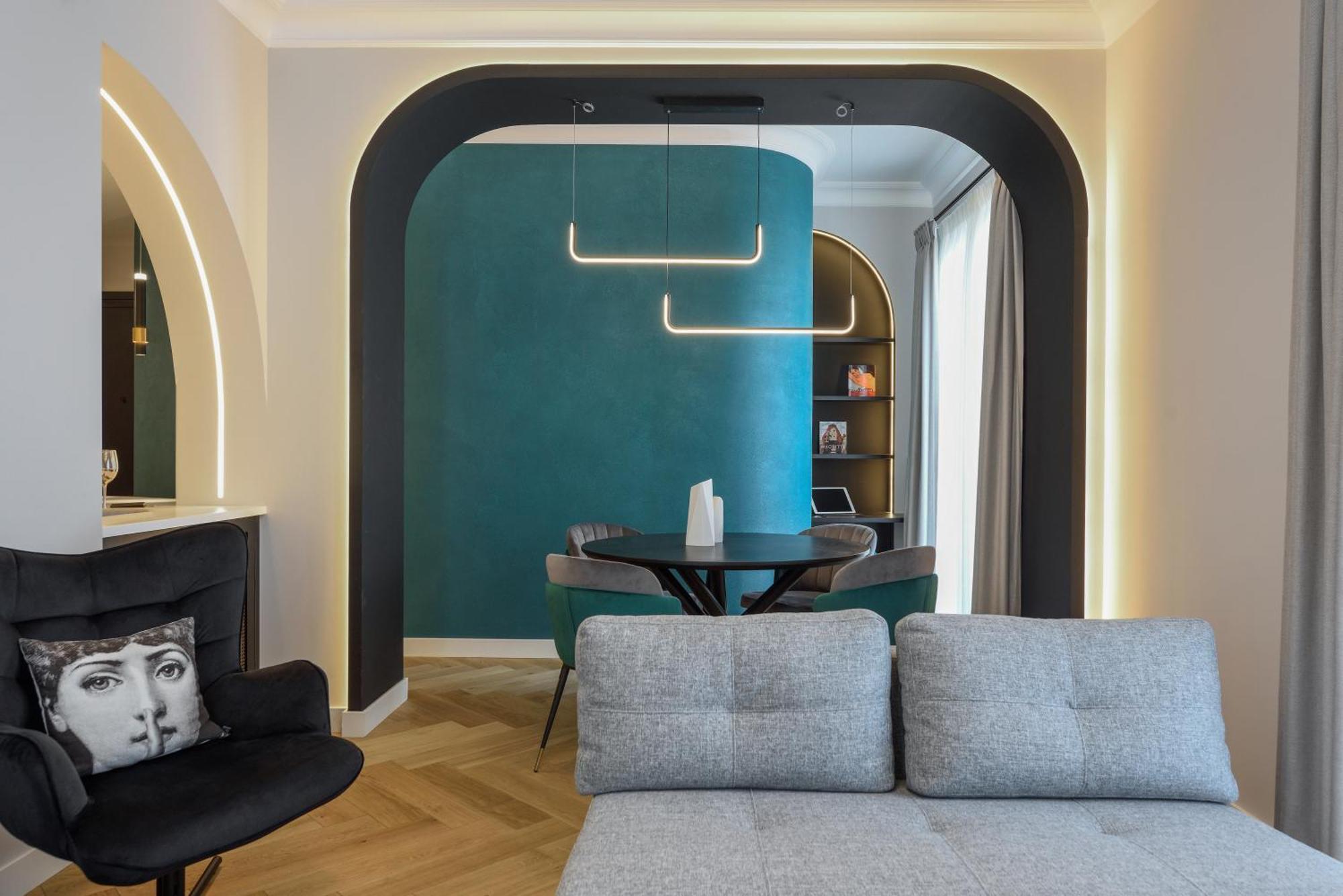 King Apartment Thessaloniki By Luxlikehome מראה חיצוני תמונה