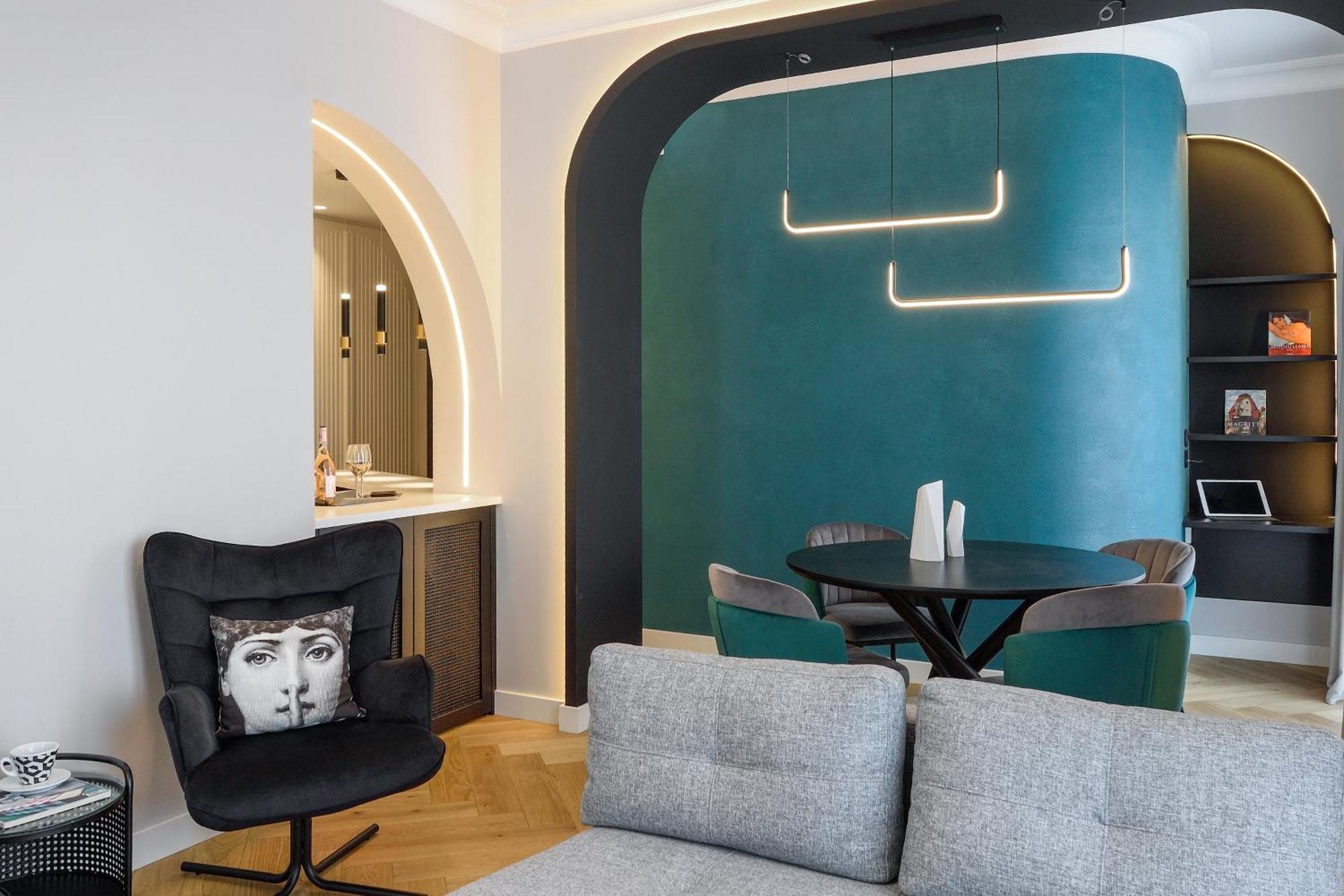 King Apartment Thessaloniki By Luxlikehome מראה חיצוני תמונה