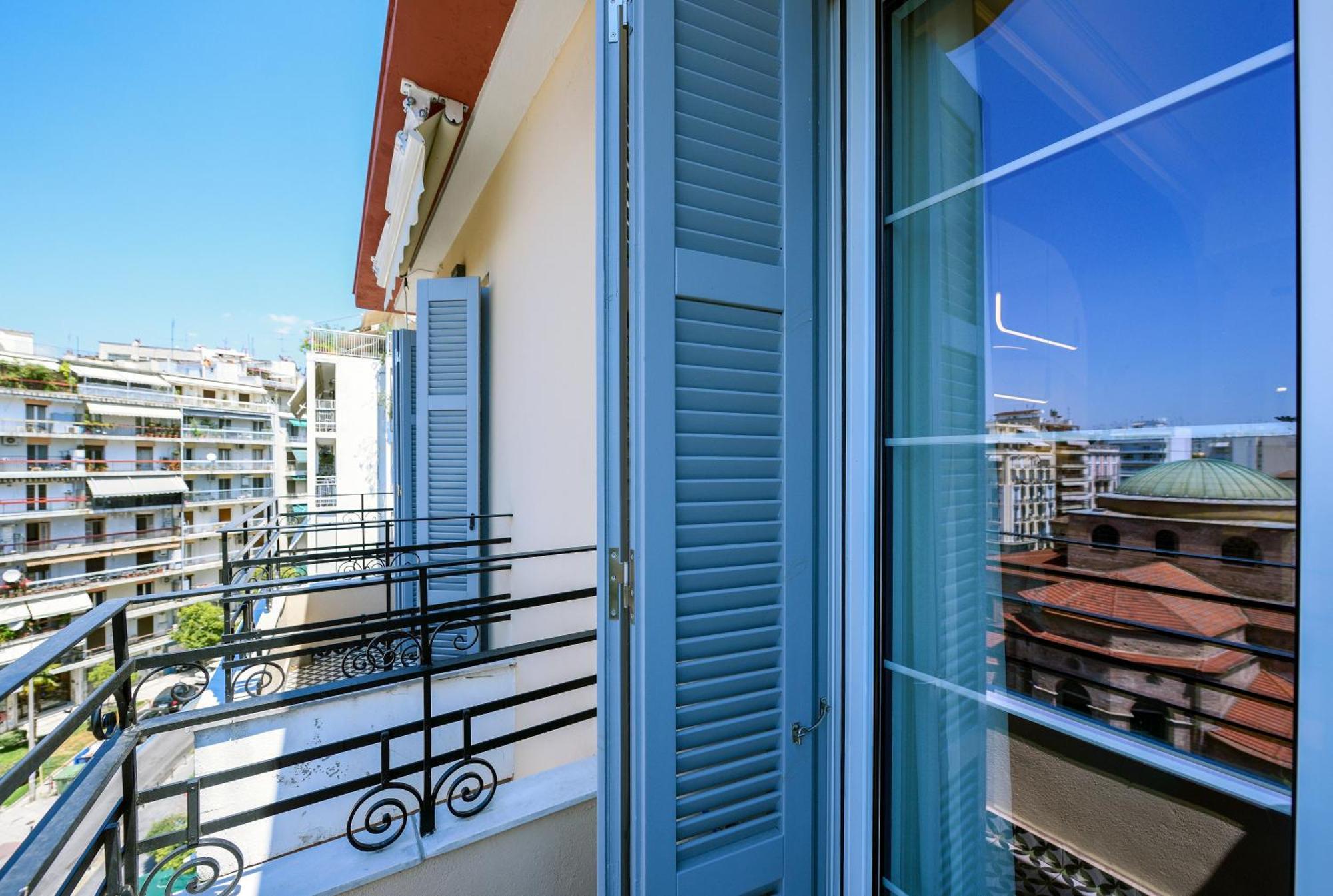 King Apartment Thessaloniki By Luxlikehome מראה חיצוני תמונה
