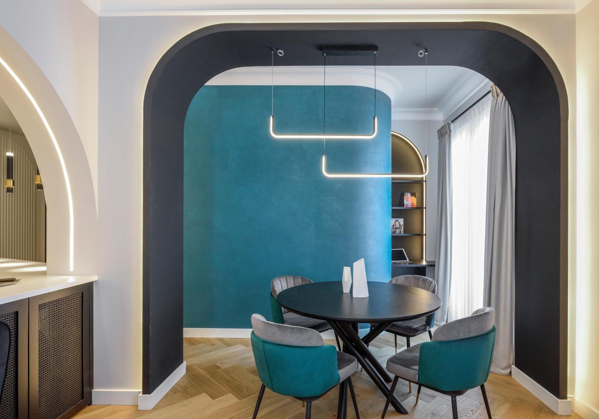King Apartment Thessaloniki By Luxlikehome מראה חיצוני תמונה