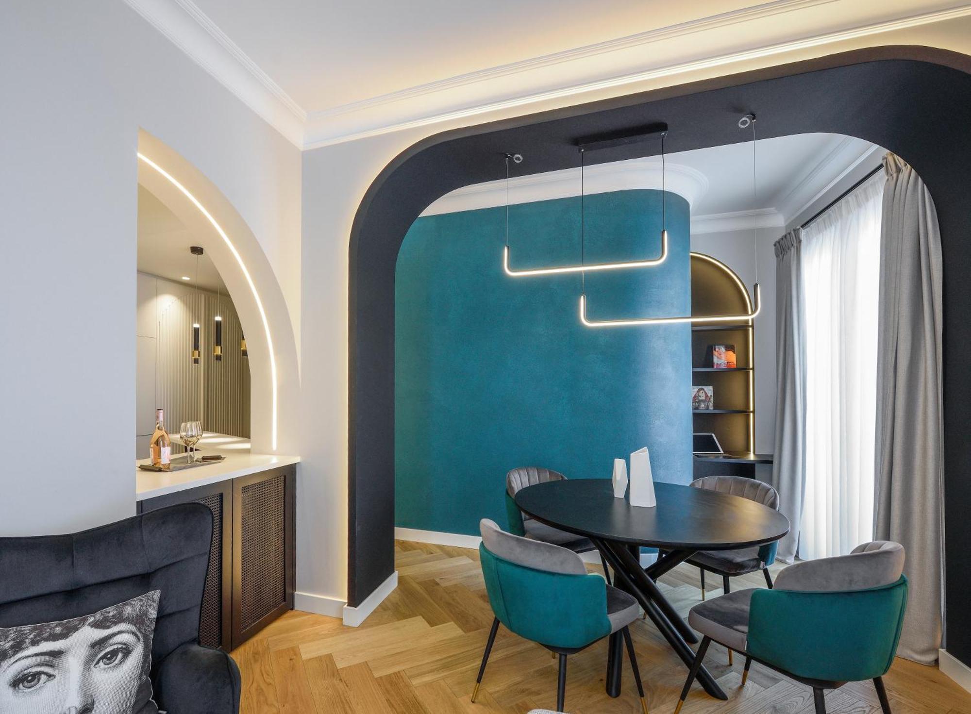 King Apartment Thessaloniki By Luxlikehome מראה חיצוני תמונה