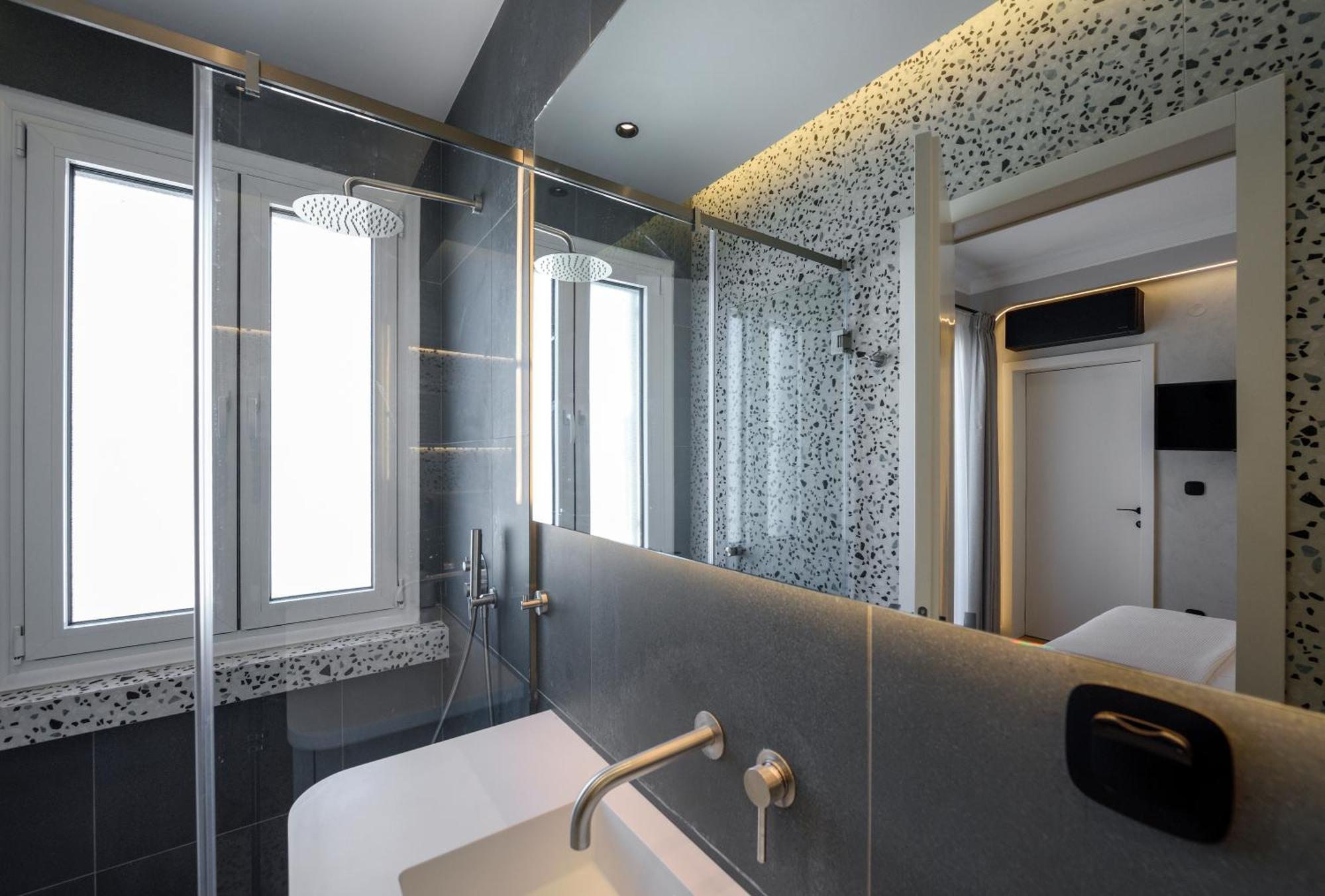 King Apartment Thessaloniki By Luxlikehome מראה חיצוני תמונה