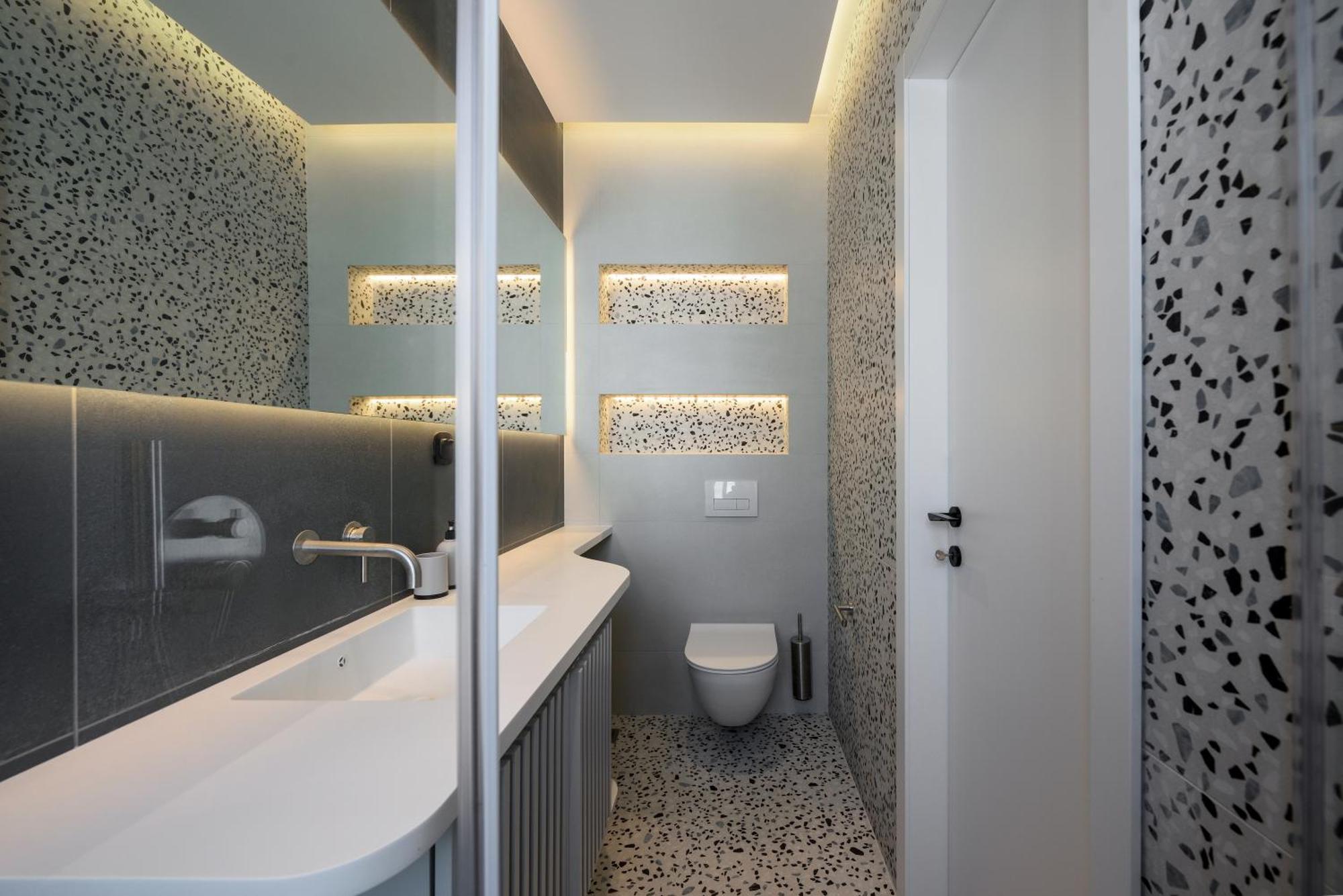 King Apartment Thessaloniki By Luxlikehome מראה חיצוני תמונה