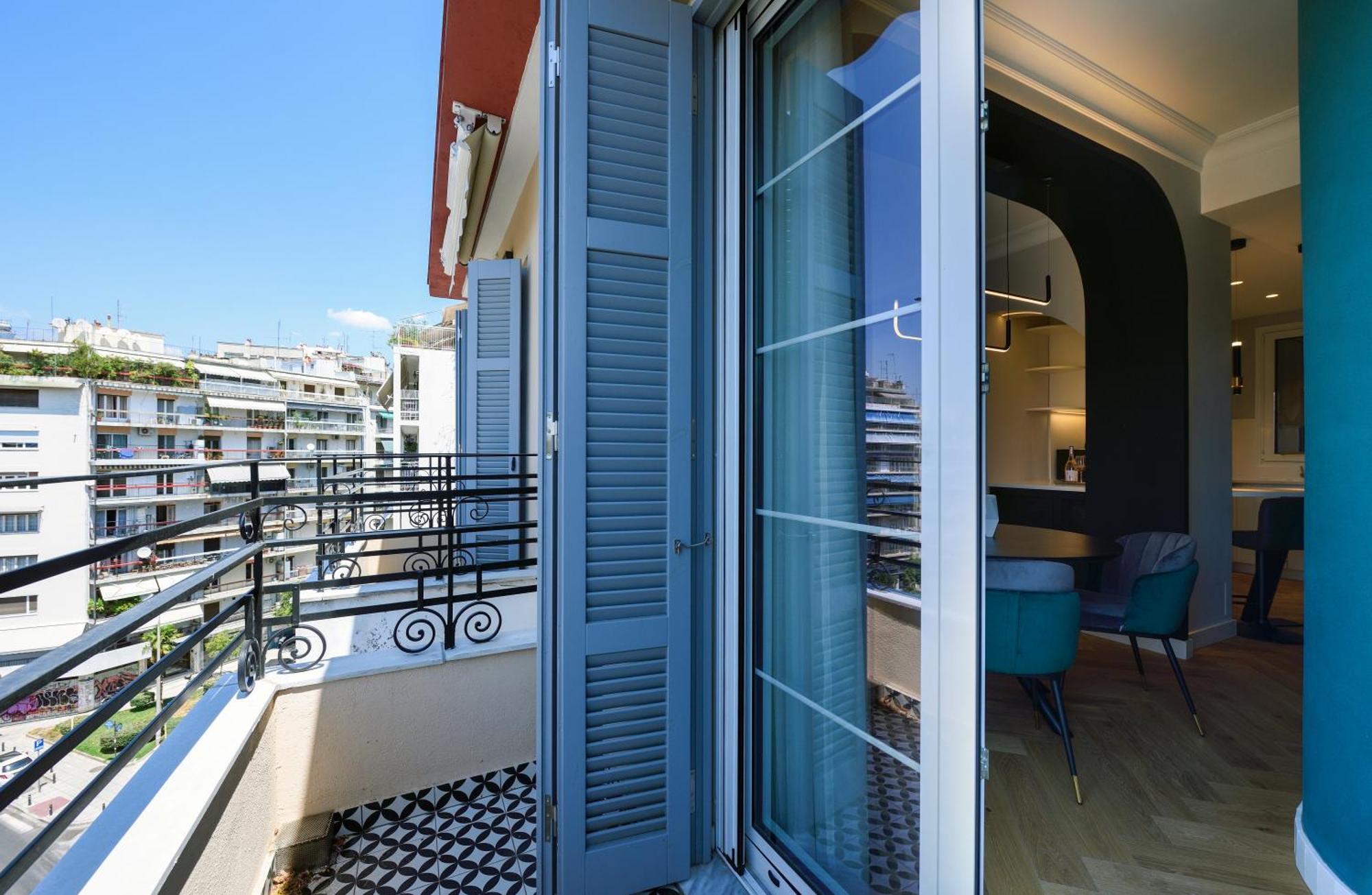 King Apartment Thessaloniki By Luxlikehome מראה חיצוני תמונה